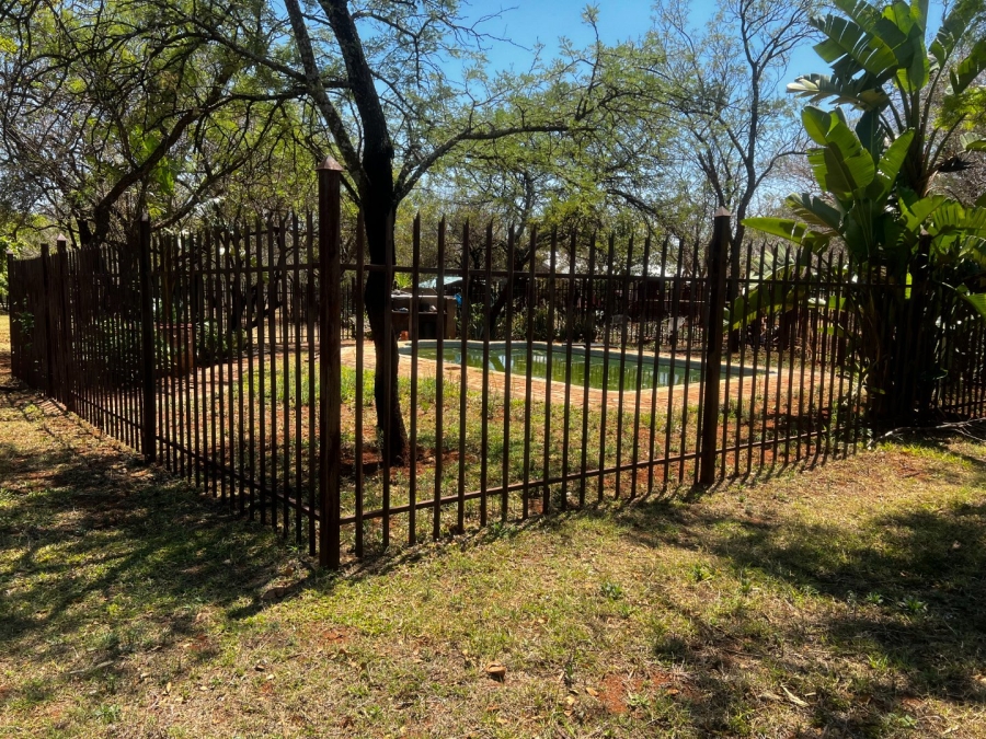 Commercial Property for Sale in De Wildt North West